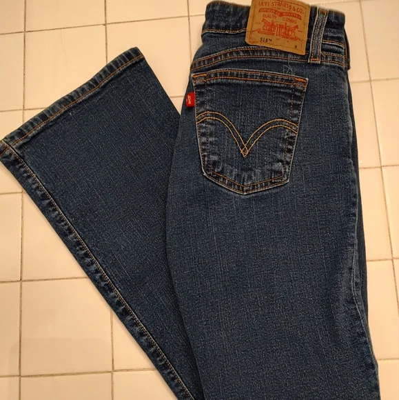 Levi's Dark Blue Denim Jeans - Picture 2 of 8